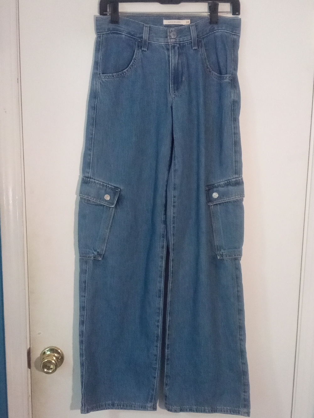 Levi Strauss Wide Leg Cargo Jeans in Light Blue Sz 24;New NWT Superlow